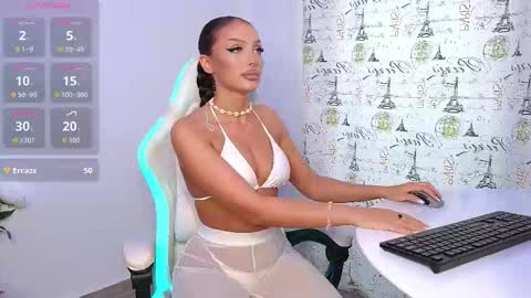 Miley Sin online show from September 23, 1:27 pm