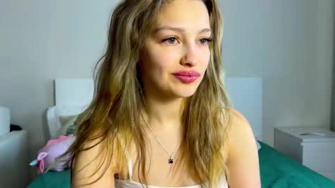 mileyy_cute online show from February 25, 7:01 am