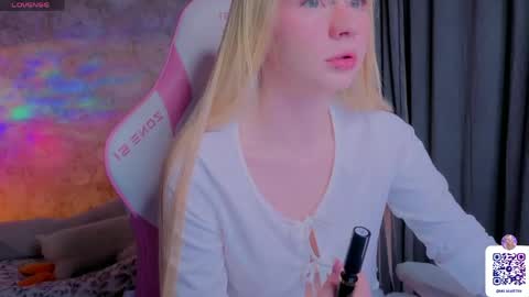 Milia online show from April 15, 11:05 pm