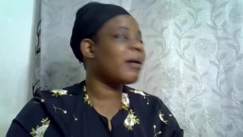 kinwity online show from February 13, 7:10 pm