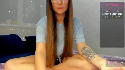 MilkaLiza online show from December 4, 2:31 pm