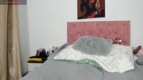 Paola  online show from January 30, 9:04 am