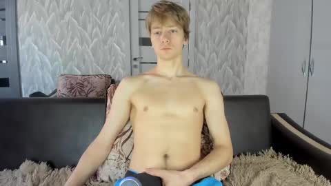 Isaac online show from February 28, 6:21 am