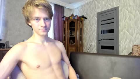 Isaac online show from March 16, 5:44 am