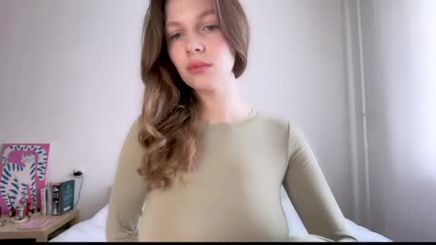 milky__way_ online show from June 5, 3:17 pm