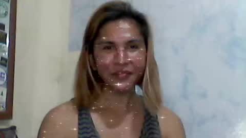 Snapshot of milky_babe91 chatting on February 25, 12:16 pm milky_babe91 online show from February 25, 12:16 pm