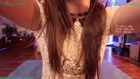 milla_milla online show from February 10, 6:53 am