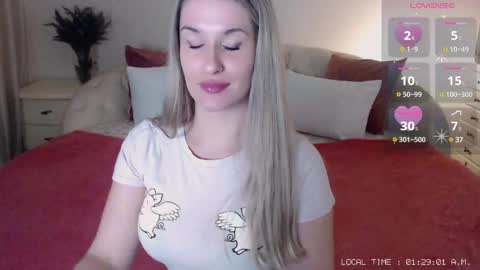 Snapshot of milla_na chatting on December 19, 11:29 am Millana online show from December 19, 11:29 am