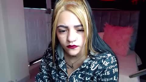 Violeta online show from February 1, 1:09 pm