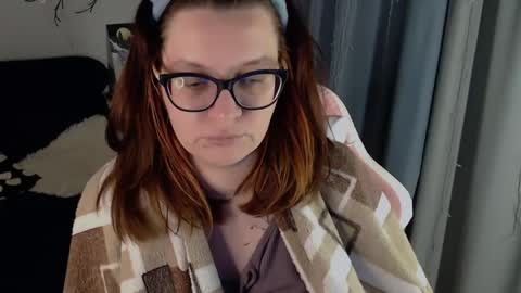 Milla online show from May 1, 11:10 pm