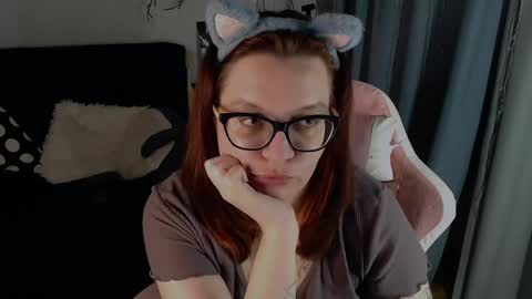 Milla online show from May 15, 11:12 pm