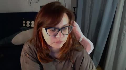 Milla online show from May 22, 4:14 pm