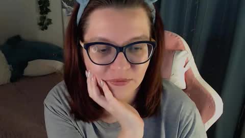 Milla online show from February 7, 11:52 pm