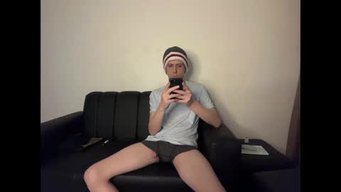 SlimnHungOH online show from April 13, 2:16 am