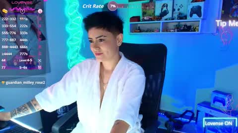 Snapshot of milley_rose chatting on September 16, 10:02 pm Im girl my name is Johana online show from September 16, 10:02 pm