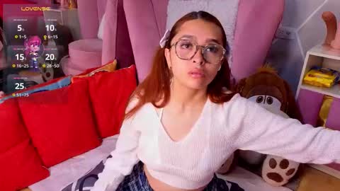 milleyjones_ online show from November 10, 8:33 pm