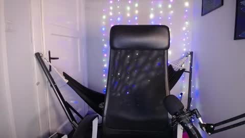 millie_lacroix online show from January 22, 12:06 pm