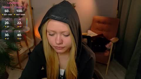 Millie online show from December 22, 1:51 pm