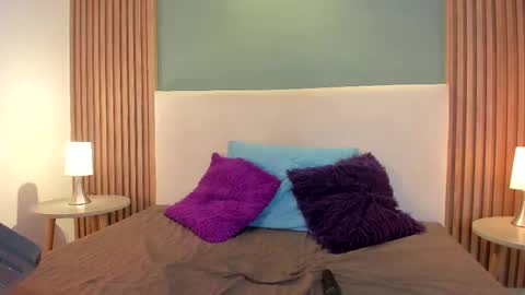 milly_cute online show from October 2, 3:05 am