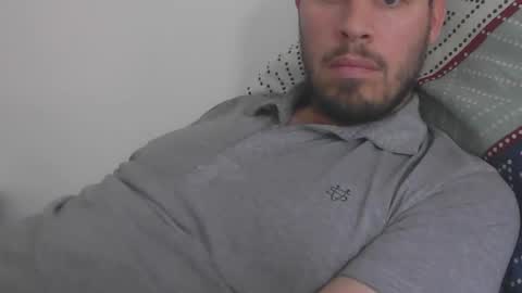 Snapshot of milowww1601 chatting on October 15, 1:23 pm milowww1601 online show from October 15, 1:23 pm