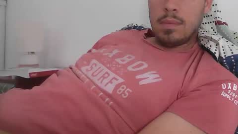 Snapshot of milowww1601 chatting on September 24, 9:27 am milowww1601 online show from September 24, 9:27 am