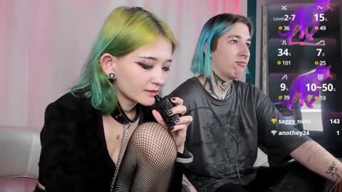 Snapshot of milten_trish chatting on January 11, 10:40 pm milten_trish online show from January 11, 10:40 pm