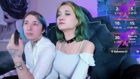 Snapshot of milten_trish chatting on February 3, 10:14 am milten_trish online show from February 3, 10:14 am
