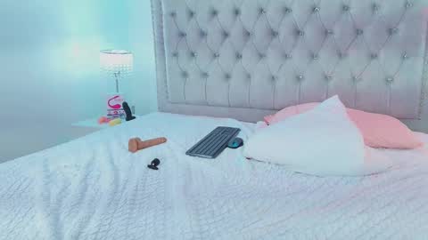 Milu ballmer  online show from February 27, 5:58 pm