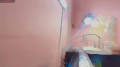 milu_carbajal_x online show from January 12, 8:16 pm