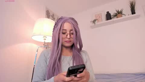 Miluu DH online show from December 20, 2:57 pm