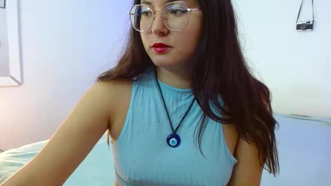 Snapshot of mily_baker chatting on January 9, 5:54 pm mily_baker online show from January 9, 5:54 pm