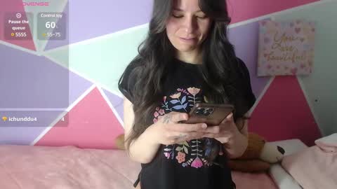 Mily Miley online show from February 26, 7:21 pm