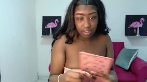 milykaebony69 online show from October 7, 1:18 pm