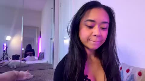 Mimi Baby online show from October 23, 5:14 pm