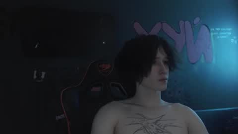 Max online show from October 16, 2:11 am