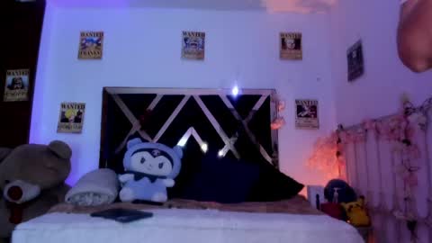 minami_nakamura online show from May 10, 2:40 am