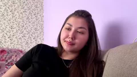 minavibe online show from July 20, 8:39 am
