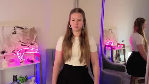 Milly online show from September 10, 1:45 pm