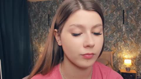 Mindi online show from November 26, 7:16 am