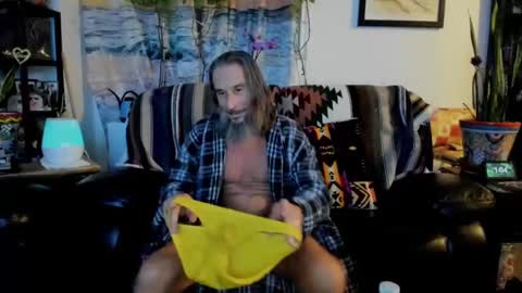 mindphuk online show from March 3, 6:04 am