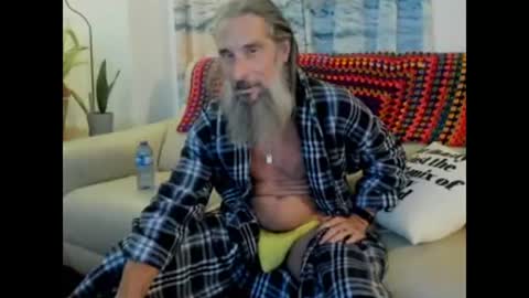 mindphuk online show from November 5, 2:02 am