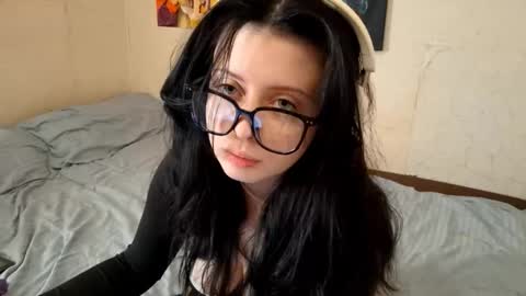 Mindy online show from February 27, 3:10 am