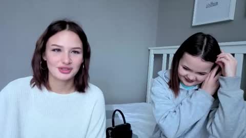 KarinaLeila online show from October 6, 6:09 am