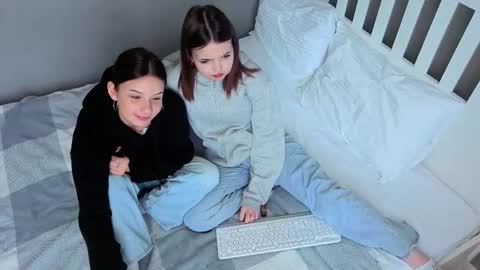 KarinaLeila online show from September 30, 6:46 am