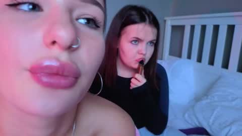 KarinaLeila online show from October 2, 7:07 am