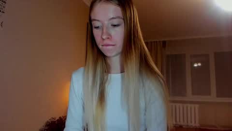 Amelia online show from October 1, 6:18 pm