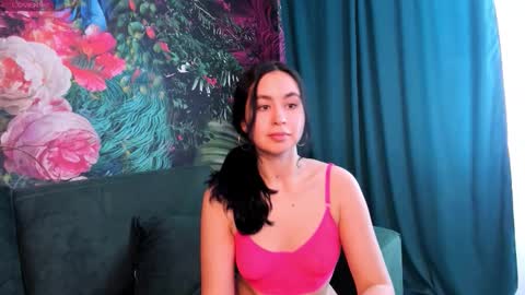 Minnie online show from March 22, 5:44 am