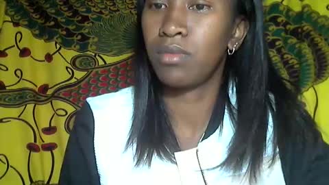 minouch211907 online show from September 22, 12:48 am