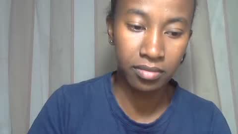 minouch211907 online show from November 6, 8:45 pm