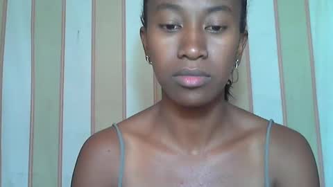 minouch211907 online show from February 28, 12:20 pm